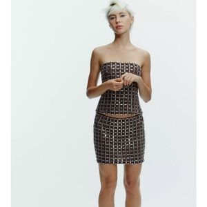 TREND NEW ! ZARA VIRAL SPARKLY MINI SKIRT 
🚨firm price no discount on this skirt